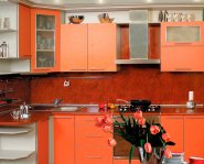 Оранжевые кухни: как зарядить позитивом любое пространство