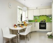 Столешница-подоконник на кухне — стильное и многофункциональное решение